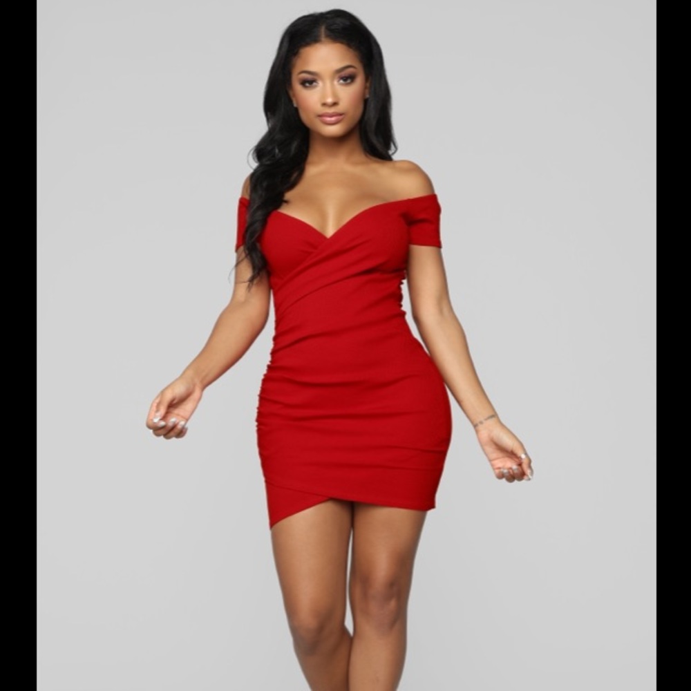 Off the Shoulder Dress ♥️